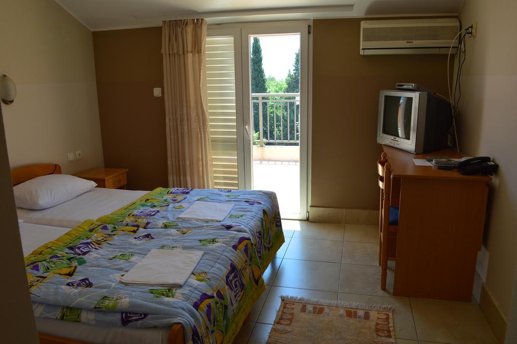 Hotel Kangaroo Budva Exterior foto