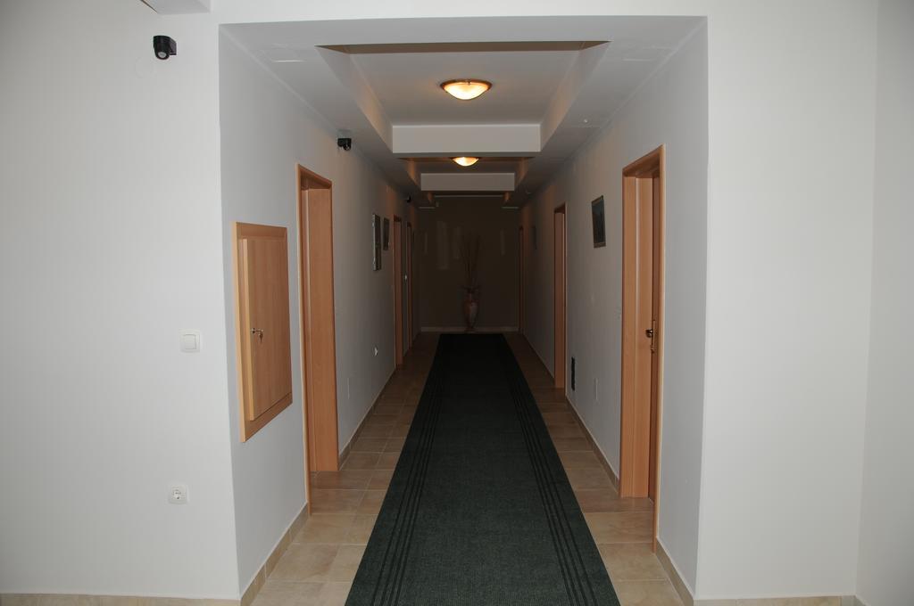 Hotel Kangaroo Budva Exterior foto