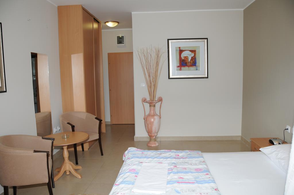 Hotel Kangaroo Budva Exterior foto