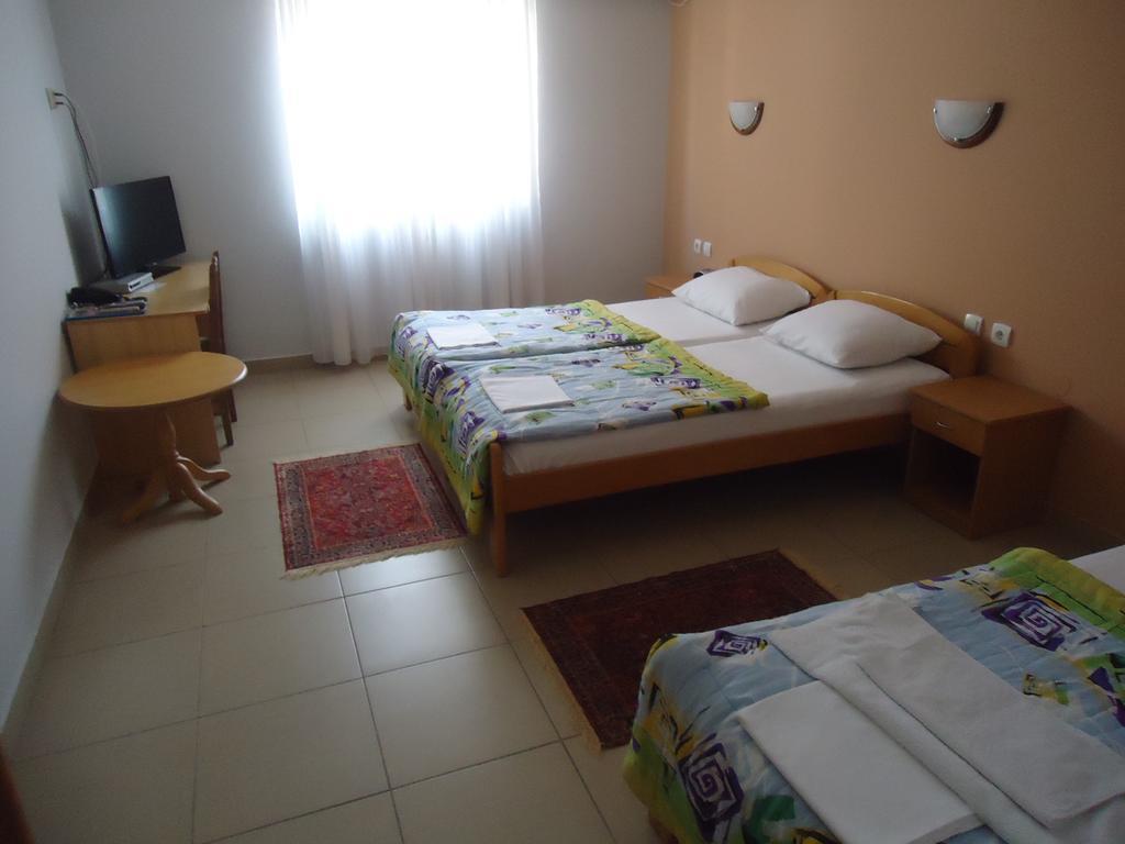 Hotel Kangaroo Budva Exterior foto